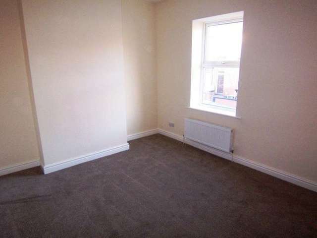  Image of 2 bedroom Terraced house to rent in Corporation Street Barnsley S70 at Barnsley Barnsley, S70 4PQ