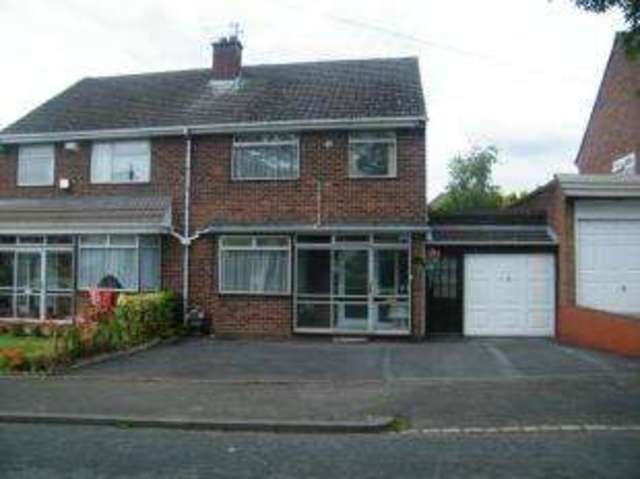  Image of 3 bedroom Semi-Detached house for sale in Cottage Drive Marlbrook Bromsgrove B60 at Marlbrook Bromsgrove Lickey End, B60 1DN