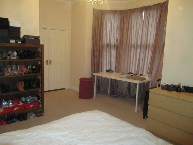  Image of 2 bedroom Maisonette for sale in Cottage Grove Southsea PO5 at Cottage Grove  Southsea, PO5 1EW