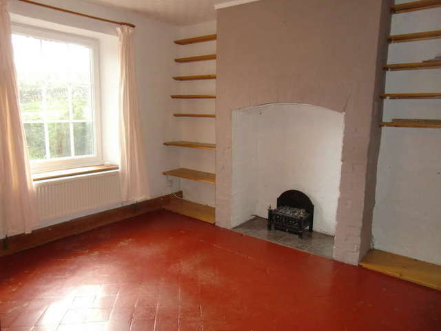  Image of 3 bedroom Terraced house for sale in Cowdale Cowdale Buxton SK17 at Cowdale Buxton Derbyshire, SK17 9SE