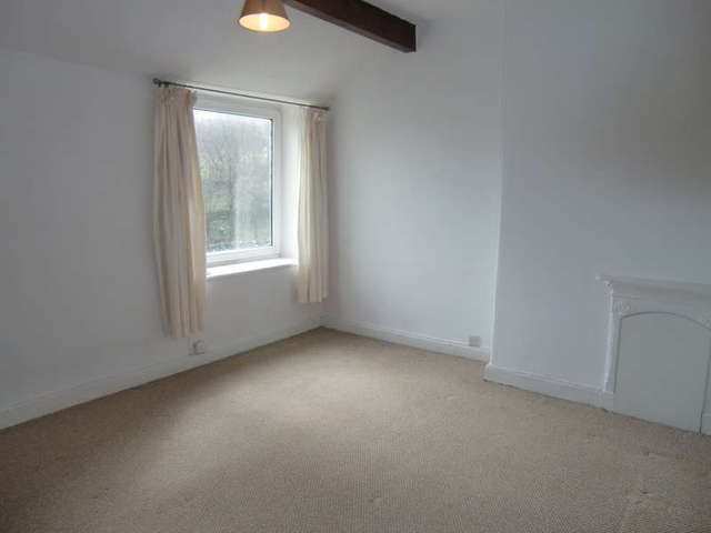  Image of 3 bedroom Terraced house for sale in Cowdale Cowdale Buxton SK17 at Cowdale Buxton Derbyshire, SK17 9SE