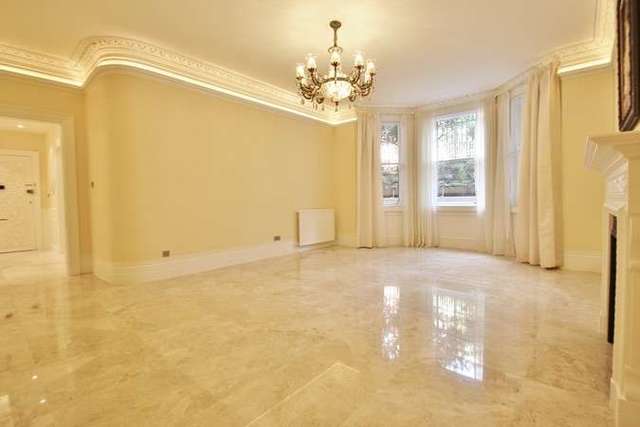  Image of 5 bedroom Flat to rent in Cromwell Road London SW5 at Cromwell Road  London, SW5 0SD