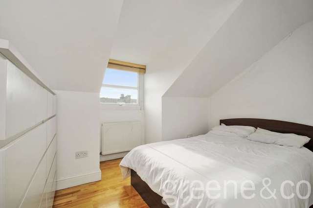  Image of 1 bedroom Flat to rent in Crossfield Road London NW3 at Swiss Cottage London Camden, NW3 4NT