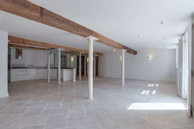  Image of 3 bedroom Apartment to rent in East Hanney Wantage OX12 at Dandridges Mill East Hanney Wantage, OX12 0JJ
