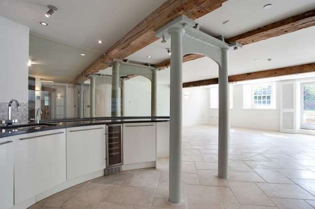  Image of 3 bedroom Apartment to rent in East Hanney Wantage OX12 at Dandridges Mill East Hanney Wantage, OX12 0JJ