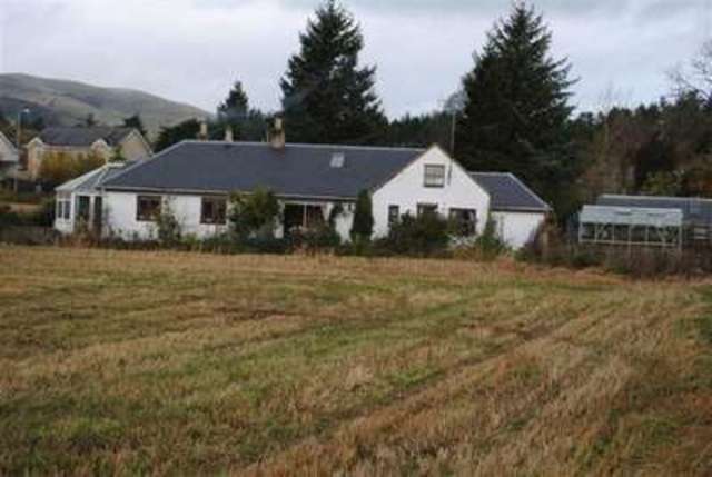  Image of 4 bedroom Cottage for sale in Dolphinton West Linton EH46 at Dolphinton West Linton, EH46 7HH