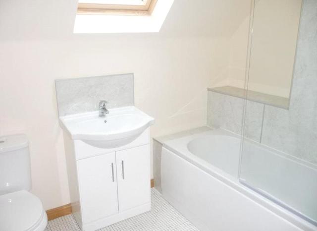  Image of 4 bedroom Detached house to rent in Kintore Inverurie AB51 at Kintore Aberdeenshire Aberdeenshire, AB51 0UH