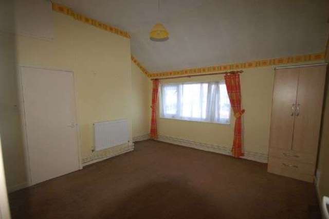  Image of 3 bedroom Terraced house to rent in Chester Road Lavister Rossett Wrexham LL12 at Chester Road Lavister Wrexham, LL12 0DW