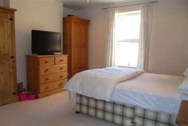  Image of 1 bedroom Flat to rent in Wickham Road Fareham PO16 at Fareham, PO16 7EX