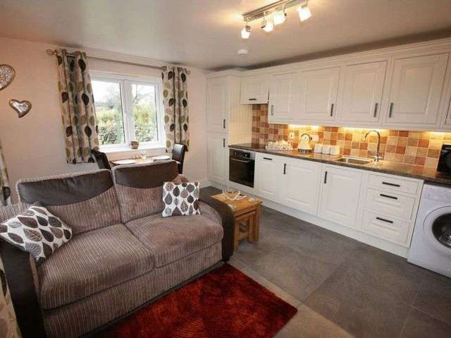  Image of Property to rent in West Trevarth West Trevarth Lanner Redruth TR16 at Sycamore Cottage,West Trevarth Farm Lanner Redruth, TR16 5TJ