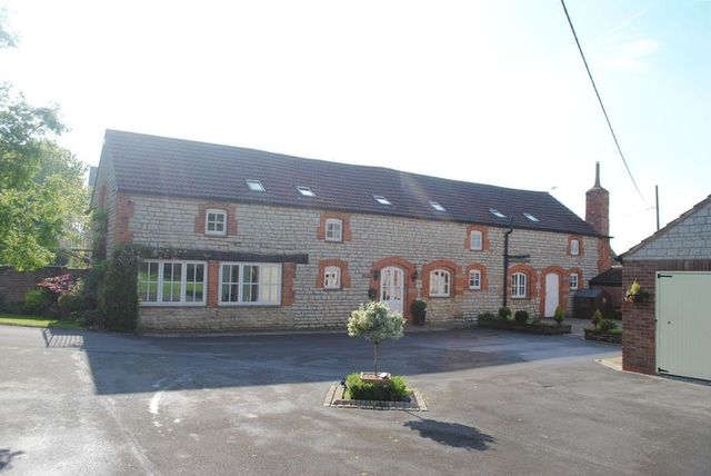  Image of 5 bedroom Detached house for sale in Gainsborough Road Northorpe Gainsborough DN21 at Gainsborough Road Northorpe Gainsborough, DN21 4AJ