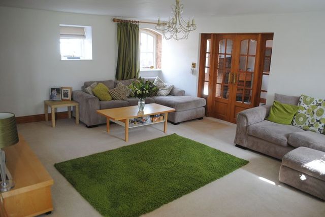  Image of 5 bedroom Detached house for sale in Gainsborough Road Northorpe Gainsborough DN21 at Gainsborough Road Northorpe Gainsborough, DN21 4AJ