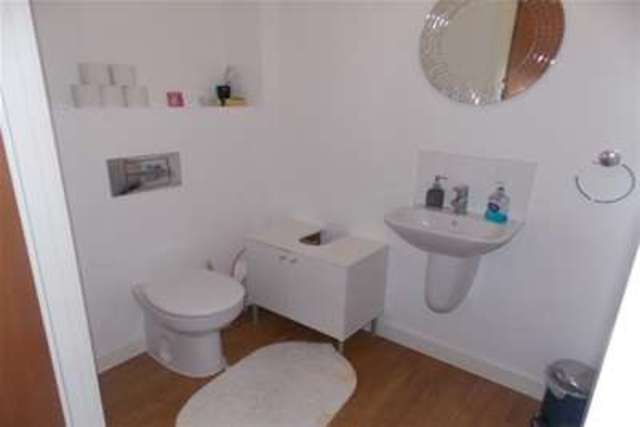  Image of 4 bedroom Property to rent in Galleons Drive Barking IG11 at Barking, IG11 0FA