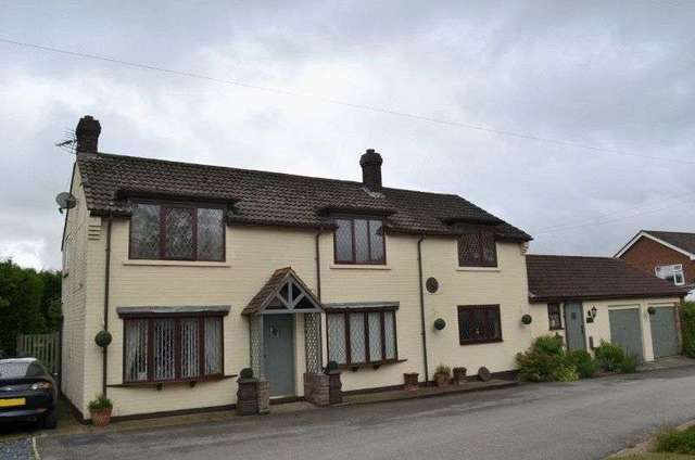  Image of 4 bedroom Detached house for sale in New Row Messingham Scunthorpe DN17 at New Row Messingham Scunthorpe, DN17 3RY