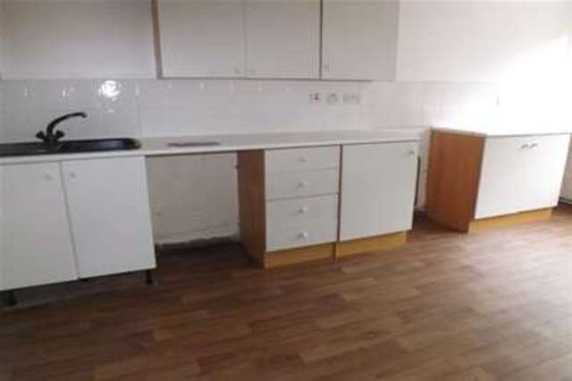  Image of 4 bedroom Property to rent in Handforth Lane Halton Lodge Runcorn WA7 at Runcorn, WA7 5YX