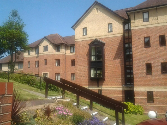  Image of 1 bedroom Apartment to rent in Filey Road Scarborough YO11 at Hartford Court Filey Road Scarborough, YO11 2TP