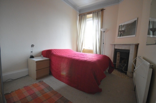  Image of 2 bedroom Flat to rent in Haymarket Terrace Edinburgh EH12 at Haymarket Edinburgh Edinburgh, EH12 5JZ
