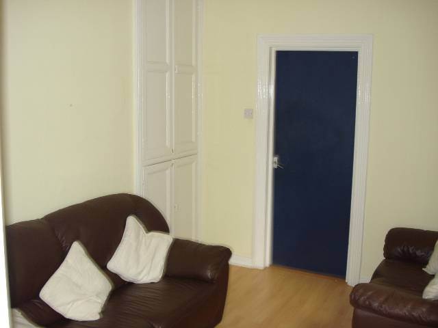  Image of 6 bedroom Detached house to rent in Treforest Treforest Pontypridd CF37 at Treforest Pontypridd Glyntaff, CF37 1DD