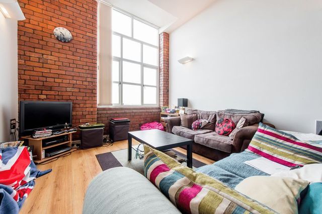  Image of 2 bedroom Flat for sale in Heritage Way Ince Wigan WN3 at Heritage Way  Wigan, WN3 4DU