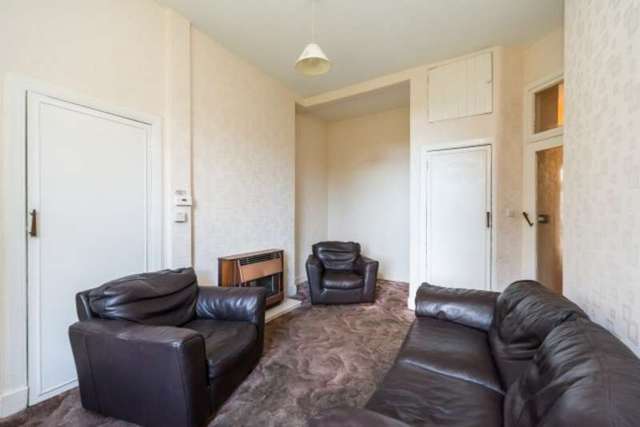  Image of 2 bedroom Flat for sale in Hermitage Park Edinburgh EH6 at Edinburgh, EH6 8HB