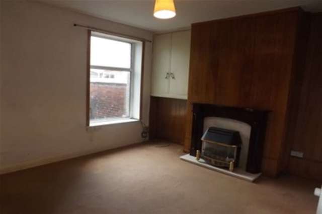  Image of 2 bedroom Terraced house to rent in Hermitage Street Rishton Blackburn BB1 at Blackburn, BB1 4NL