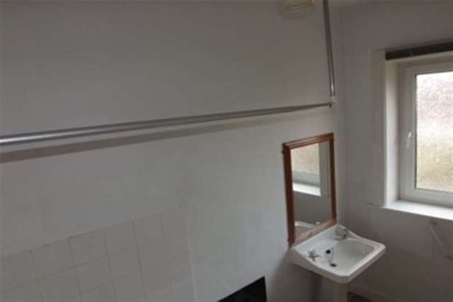  Image of 2 bedroom Terraced house to rent in Hermitage Street Rishton Blackburn BB1 at Blackburn, BB1 4NL