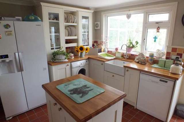  Image of 3 bedroom Terraced house for sale in Sandyhill Road Saundersfoot SA69 at Sandyhill Road Saundersfoot Saundersfoot, SA69 9DR