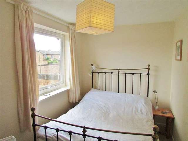  Image of 3 bedroom End of Terrace to rent in Hiskins Wantage OX12 at Wantage, OX12 9HU