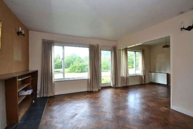  Image of 4 bedroom Detached house for sale in Dumney Lane Little Leighs Chelmsford CM3 at Hornells Corner  Little Leighs, CM3 1QN