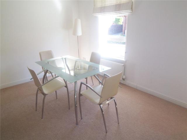  Image of 2 bedroom Flat to rent in Innes Park Road Skelmorlie PA17 at Skelmorlie North Ayrshire North Ayrshire, PA17 5BA