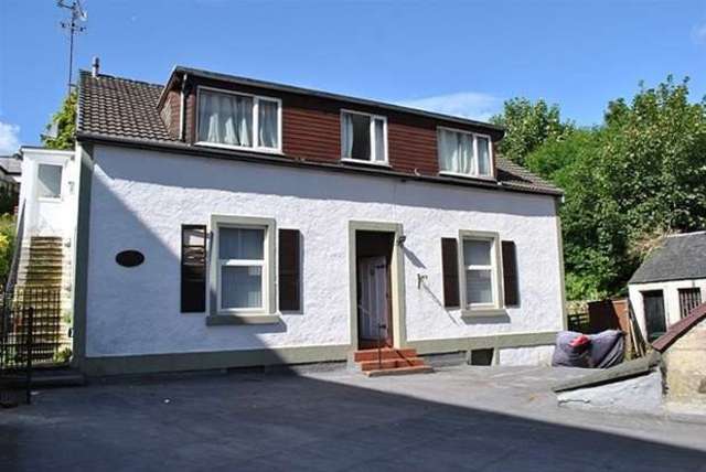  Image of 2 bedroom Flat for sale in Kirk Brae Dunoon PA23 at Dunoon, PA23 7HQ