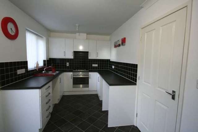  Image of 3 bedroom Mews to rent in Lockfield Runcorn WA7 at Lockfield, Runcorn  Runcorn, WA7 4BE