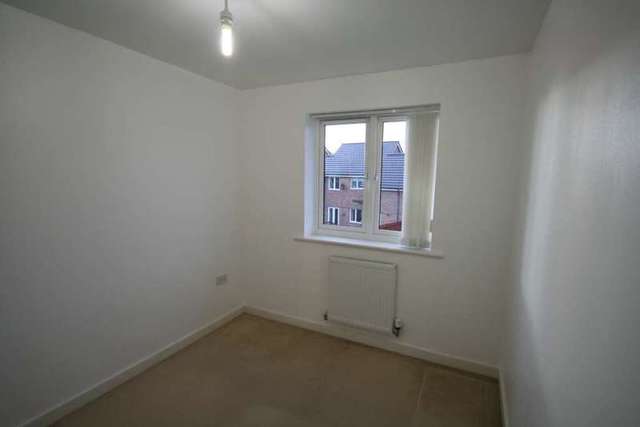  Image of 3 bedroom Mews to rent in Lockfield Runcorn WA7 at Lockfield, Runcorn  Runcorn, WA7 4BE