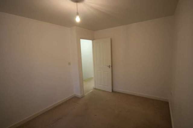  Image of 3 bedroom Mews to rent in Lockfield Runcorn WA7 at Lockfield, Runcorn  Runcorn, WA7 4BE