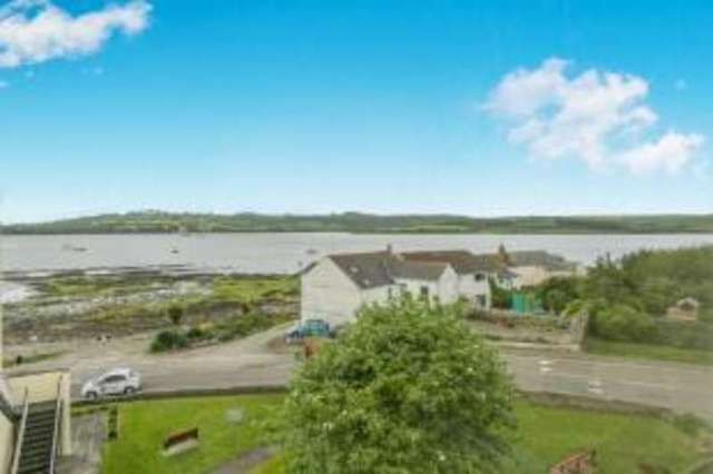  Image of 3 bedroom Maisonette for sale in Marine Drive Torpoint PL11 at Marine Drive Torpoint Torpoint, PL11 2RB