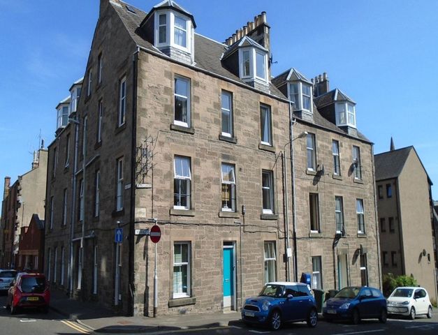 Image of 2 bedroom Flat to rent in Market Street Perth PH1 at Perth Perthshire Perthshire, PH1 5QH