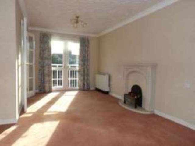  Image of 2 bedroom Flat for sale in Northampton Road Market Harborough LE16 at Northampton Road Market Harborough Market Harborough, LE16 9HZ