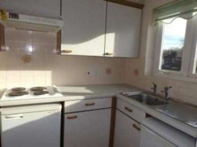  Image of 2 bedroom Flat for sale in Northampton Road Market Harborough LE16 at Northampton Road Market Harborough Market Harborough, LE16 9HZ