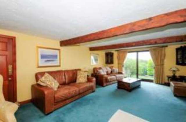  Image of 4 bedroom Barn Conversion for sale in Long Hey Lane Pickup Bank Darwen BB3 at Long Hey Lane Pickup Bank Hoddlesden, BB3 3QD