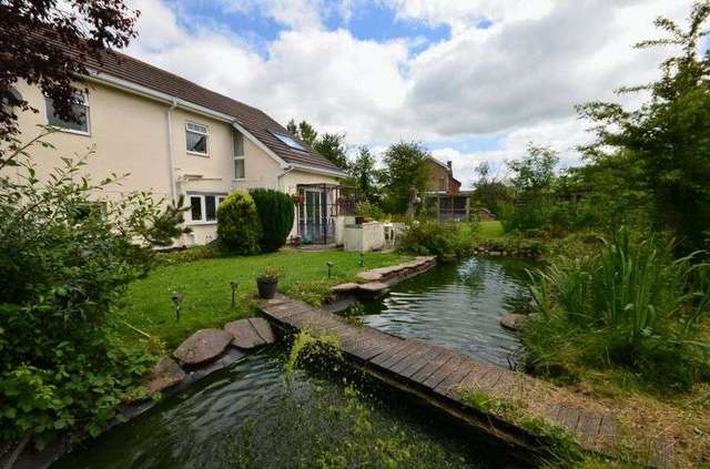  Image of 3 bedroom Detached house for sale in Moss Side Lane Stalmine Poulton-Le-Fylde FY6 at Moss Side Lane Stalmine Poulton-Le-Fylde, FY6 0LP