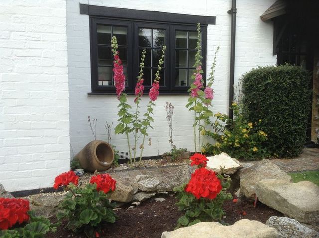  Image of 3 bedroom Detached house for sale in High Street Nash Milton Keynes MK17 at Milton Keynes MK17. A Stunning Three Bedroom Detached Cottage Buckingham, MK17 0EP