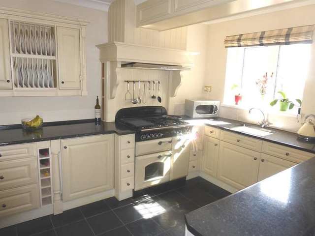  Image of 4 bedroom Detached house for sale in Newton Nottage Road Porthcawl CF36 at Porthcawl  Porthcawl, CF36 5PF