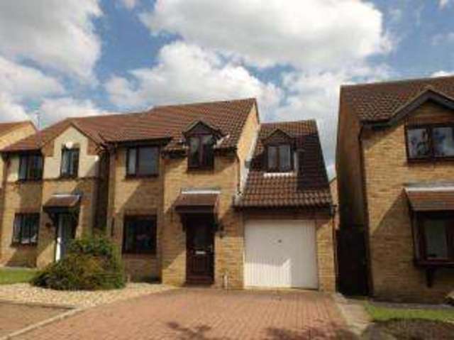  Image of 4 bedroom Detached house for sale in Norbury Close Market Harborough LE16 at Market Harborough Leicestershire Market Harborough, LE16 9BH