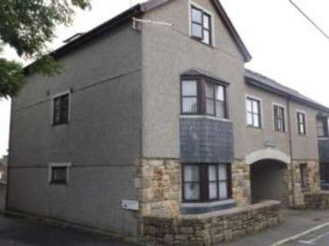  Image of 2 bedroom Flat for sale in North Road Goldsithney Penzance TR20 at North Road Penzance Goldsithney, TR20 9JY