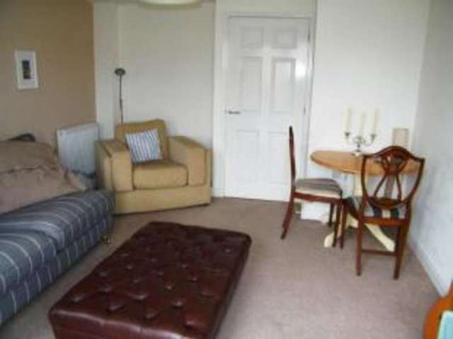  Image of 3 bedroom End of Terrace for sale in Hanham Road Hanham Bristol BS15 at 27 Hanham Road Kingswood Kingswood, BS15 8FJ