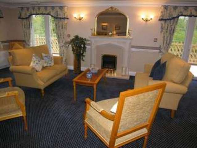  Image of 1 bedroom Retirement Property for sale in Mill Street Wantage OX12 at Mill Street  Wantage, OX12 9GZ