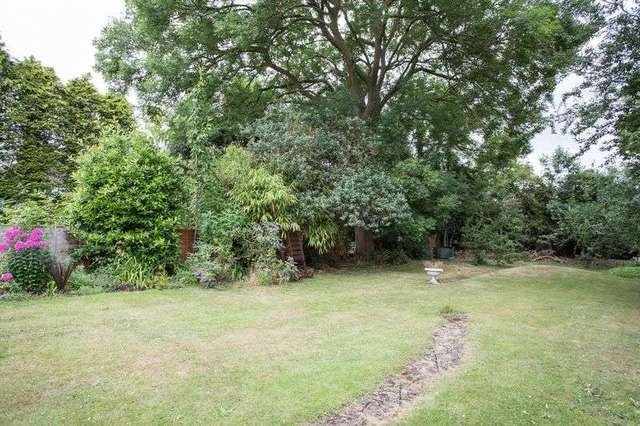  Image of 5 bedroom Detached house for sale in Record Road Emsworth PO10 at Record Road  Emsworth, PO10 7NS
