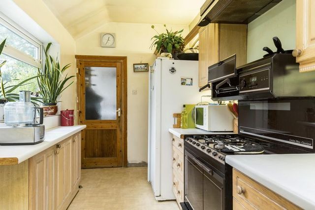  Image of 5 bedroom Detached house for sale in Record Road Emsworth PO10 at Record Road  Emsworth, PO10 7NS