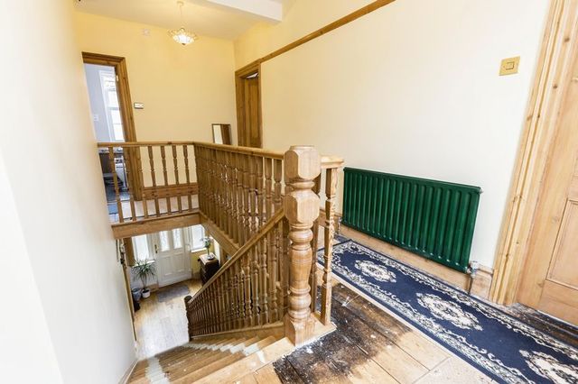  Image of 5 bedroom Detached house for sale in Record Road Emsworth PO10 at Record Road  Emsworth, PO10 7NS