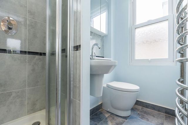  Image of 5 bedroom Detached house for sale in Record Road Emsworth PO10 at Record Road  Emsworth, PO10 7NS